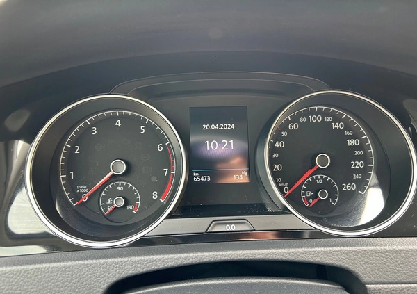 Volkswagen Golf cena 70900 przebieg: 65000, rok produkcji 2017 z Warszawa małe 326